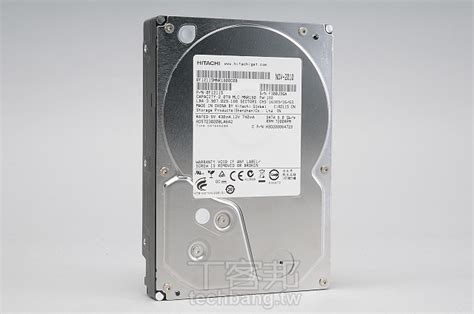 扮豬吃老虎，平民效能王 Hitachi Deskstar 7K3000 .